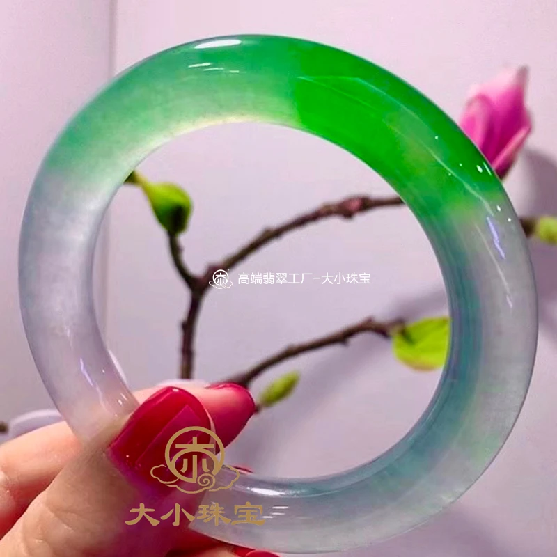 大小珠宝高冰种起胶感翠绿色天然翡翠手镯圆条53送礼收藏缅甸玉镯