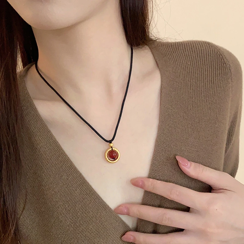 非金属布艺项链 花迹红豆转运珠项链女款新中式复古毛衣链饰品