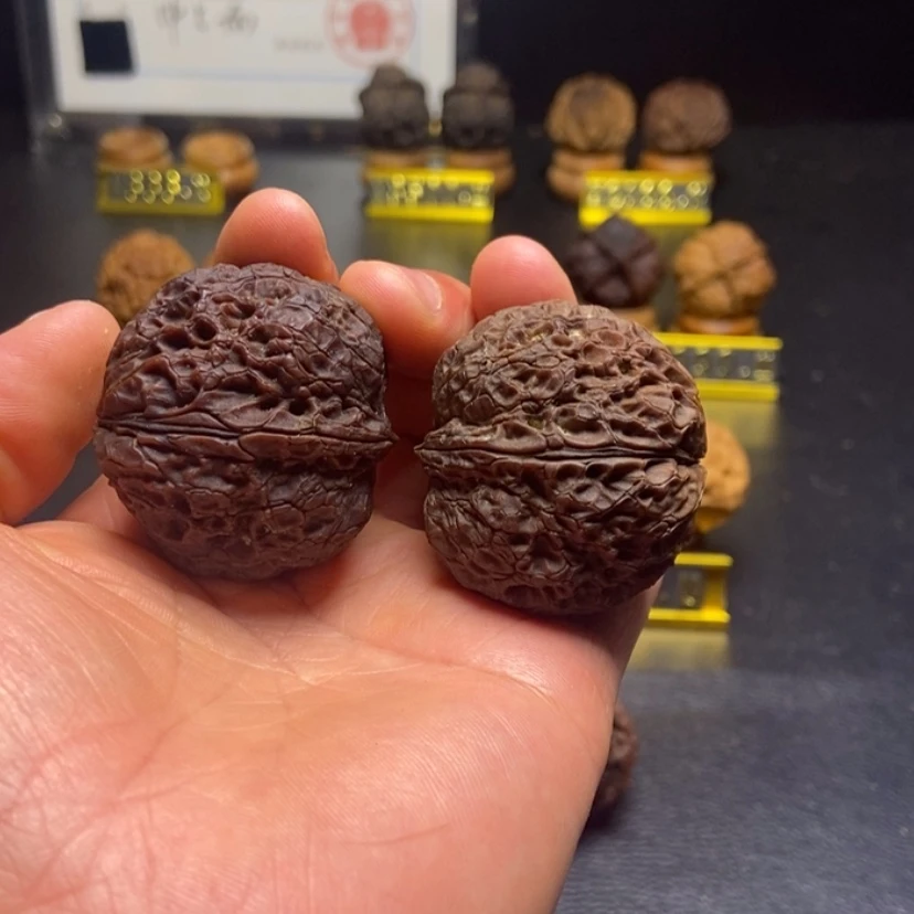【闪购商品】文玩核桃把件大***?B巨蟒元宝