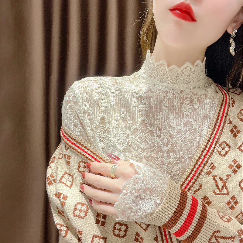 杏色花边半高领蕾丝打底衫女春秋时尚洋气毛衣内搭长袖小衫微透