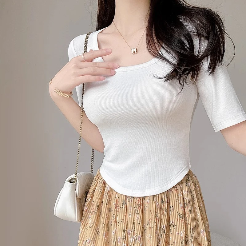 白色中袖螺纹t恤女夏修身显瘦弧形下摆气质百搭短款方领时尚上衣