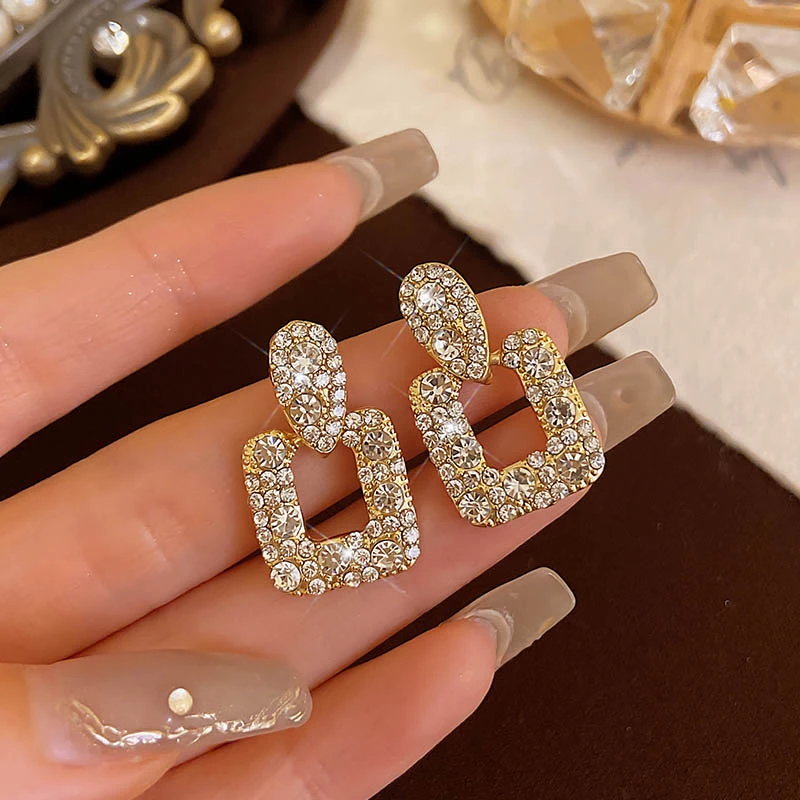 铜合金耳饰 G31法式气质优雅方糖小众复古精致耳环微镶超闪ins风