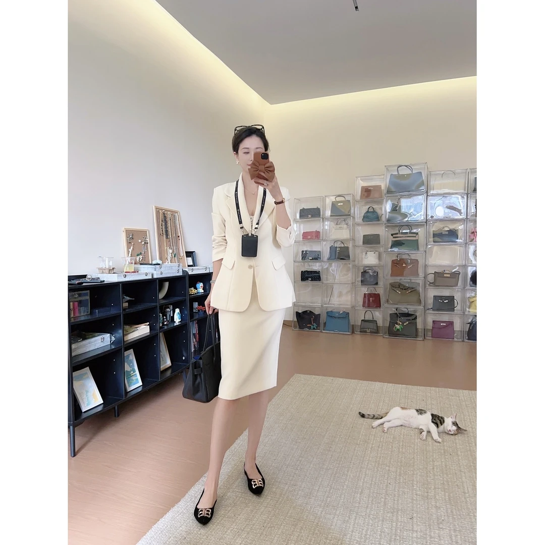 【红标-香颂夜巴黎】新款西装外套女春秋新款高级感西装半裙套装