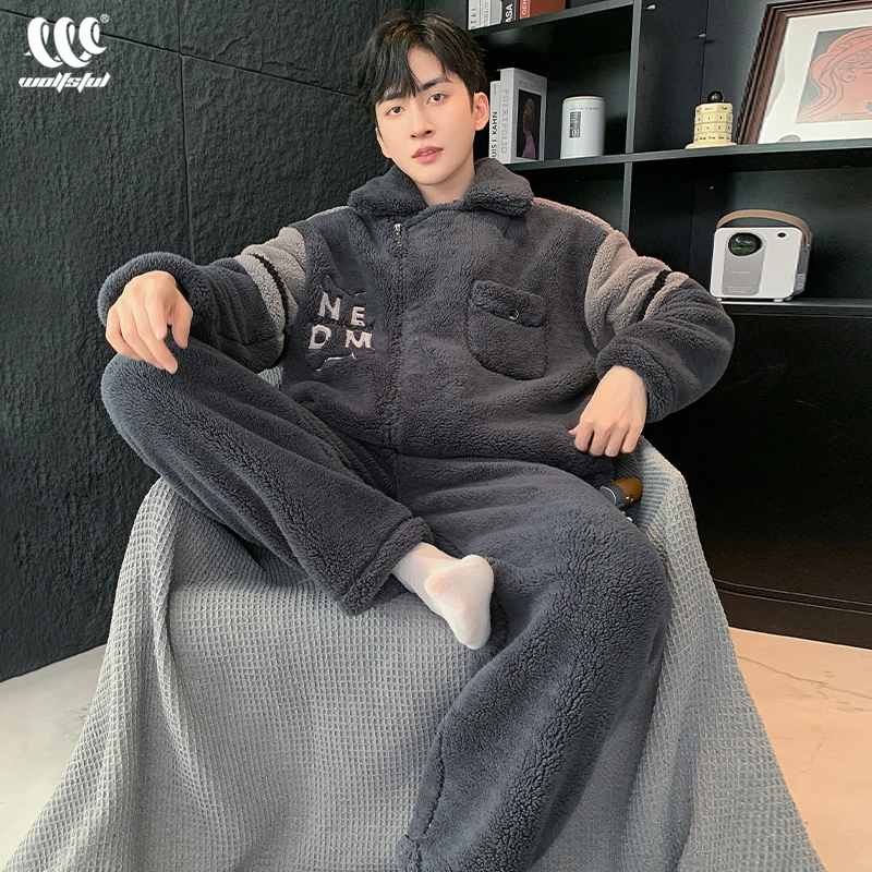 睡衣男士秋冬款珊瑚绒加绒加厚保暖翻领拉链法兰绒家居服冬天套装