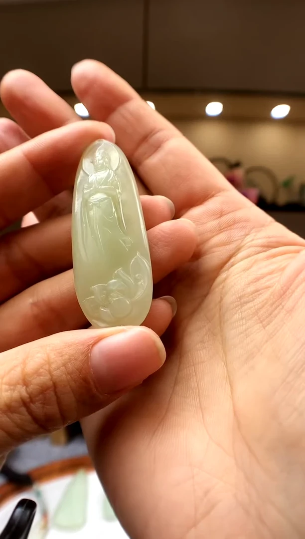 【闪购商品】和田玉吊坠(不含链)未镶嵌观音吊坠