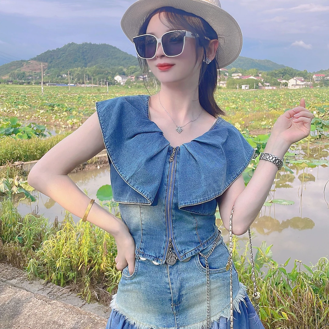 复古时尚甜美风荷叶领修身显瘦双头拉链短款2024夏季新款牛仔上衣