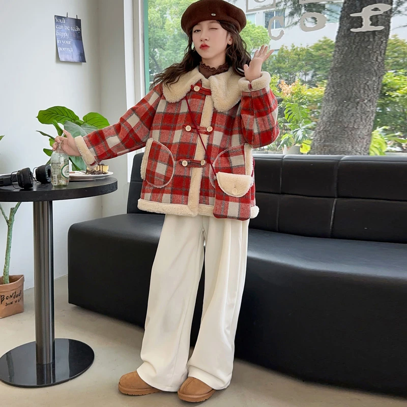 儿童秋冬季格子外套中大童加绒加厚大衣2024新款洋气时髦百搭冬装