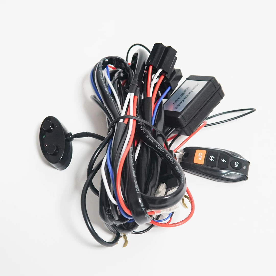 货车LED射灯改装开关线继电器遥控爆闪线束黄白远近光汽车双控线