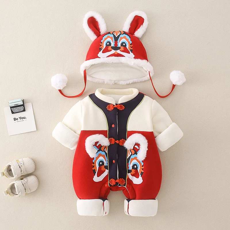 新生儿婴儿新款加厚新年装冬季保暖连体衣加绒百天男喜庆宝拜年