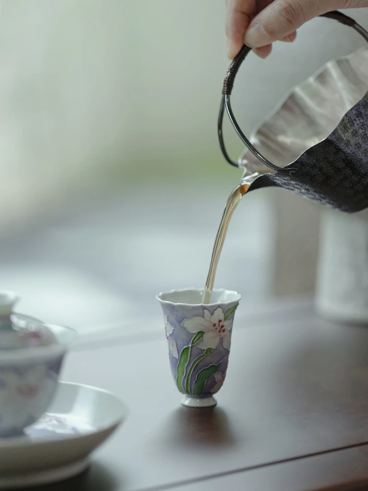 SK00054 植述-景德镇冰美人百合重彩紫绽放高杯