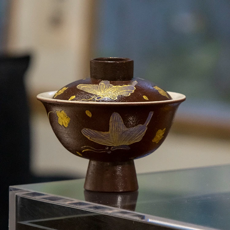 SJY0183 山几由-金莳绘雕刻百蝶-盖碗