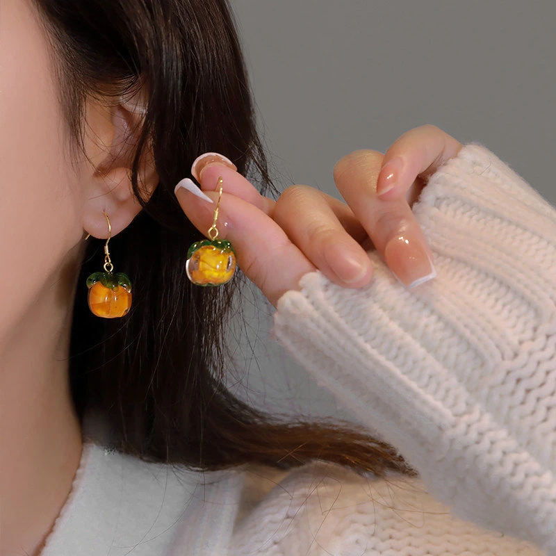 柿柿如意秋冬耳钩女高级感轻奢气质网红水果耳环2023年新款潮耳饰