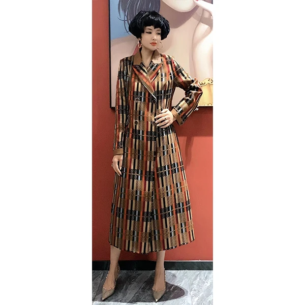 72693 时尚设计款洋气风衣外套