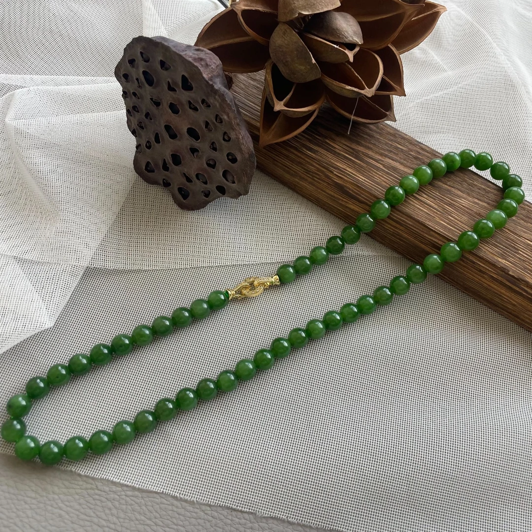 沫沫甄选【超级新粉见面礼】天然和田碧玉俄料卡8mm微矿气质锁骨链