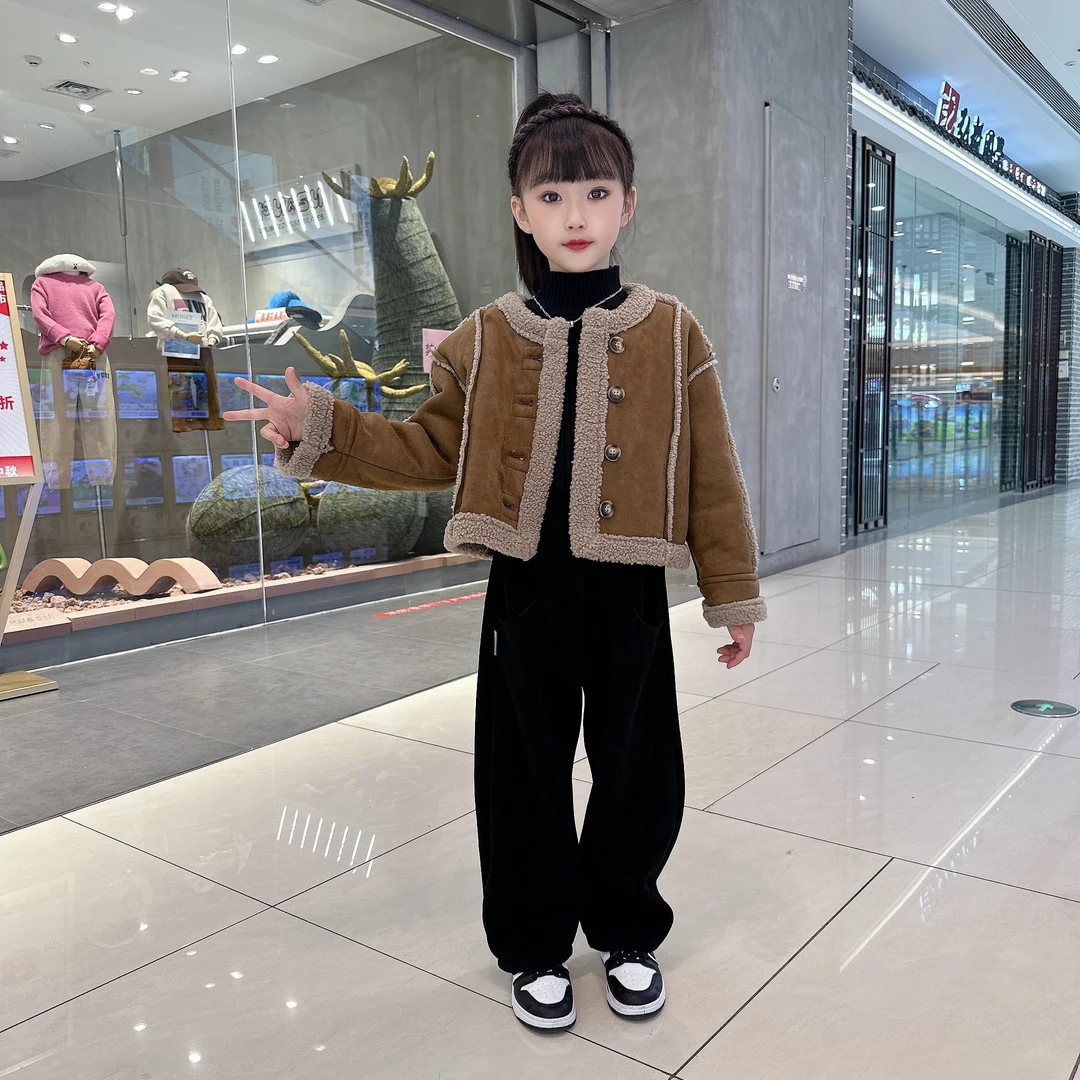 美拉德穿搭加厚皮毛一体外套女童冬款2024新款儿童冬装加绒加厚潮