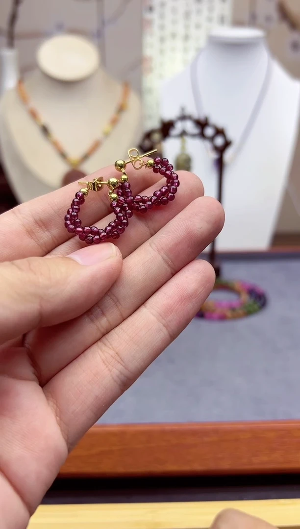 【闪购商品】石榴石（紫牙乌）耳饰14K金镶嵌z19