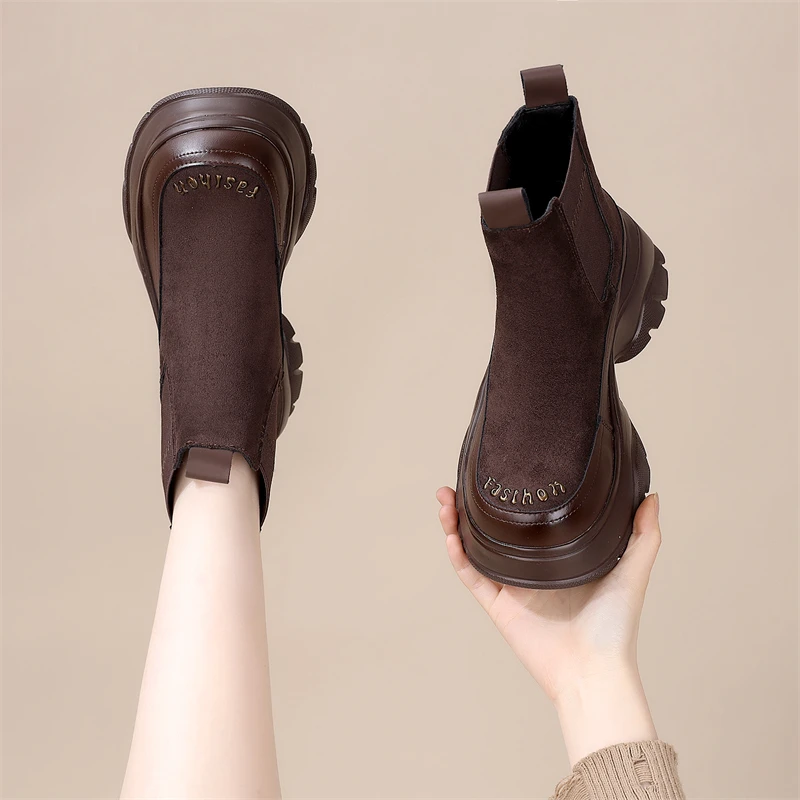 小个子一脚蹬马丁靴女2024新款厚底增高秋冬加绒软底秀气显瘦短靴