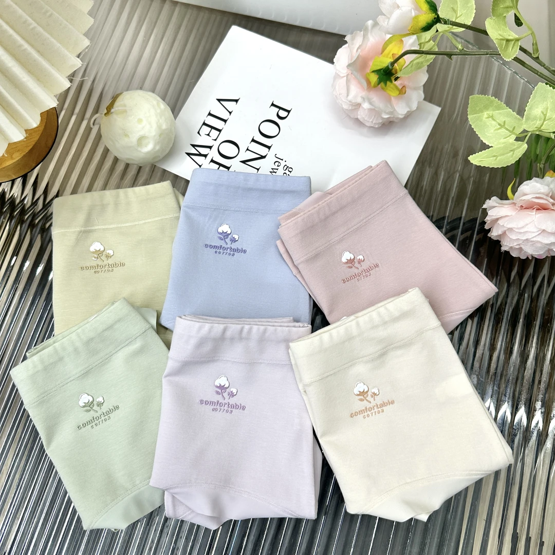 【80-138】秋冬A类棉中腰女士亲肤透气柔软100棉抑菌底裆三角裤V404