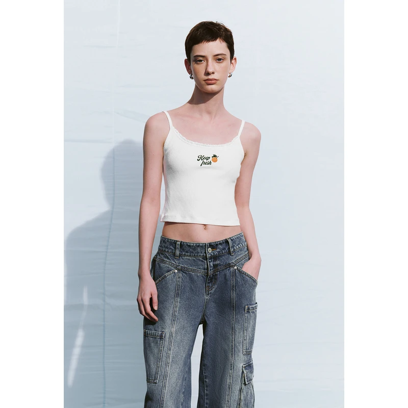 UR女装甜美休闲蕾丝花边刺绣吊带背心UWL440200