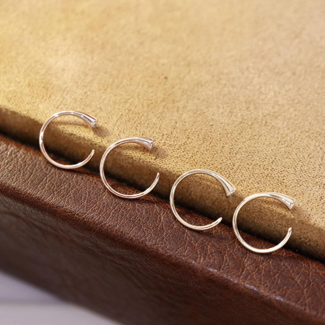 18K钻石花苞耳环 百搭时尚气质简约圈圈