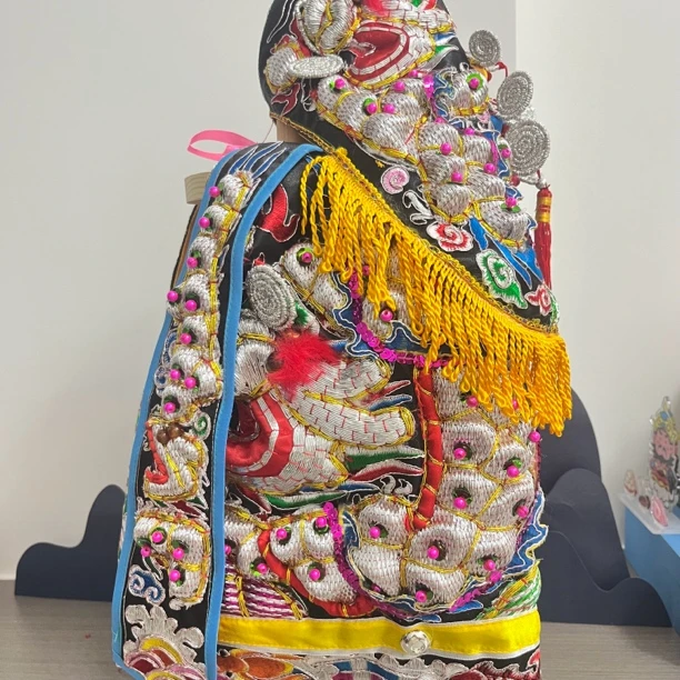 闽南传统文化三角鳞衣服