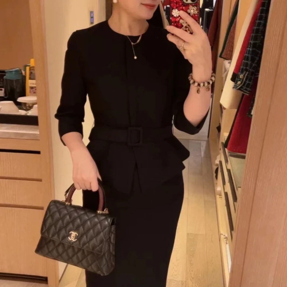 2024新款连衣裙女春秋气质通勤职业高端高级感收腰中长款裙LL020