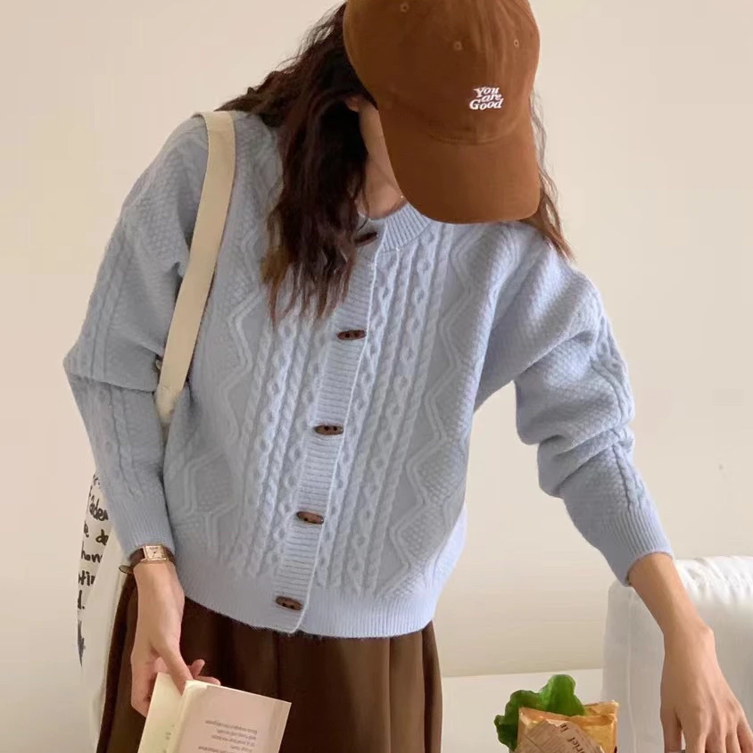 1清仓 小个子宽松牛角扣麻花针织开衫短款