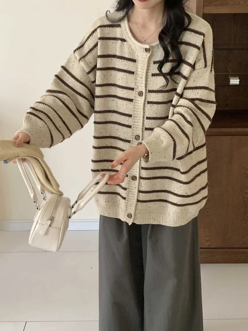 大版条纹开衫毛衣女长袖圆领针织百搭显瘦休闲秋冬外套