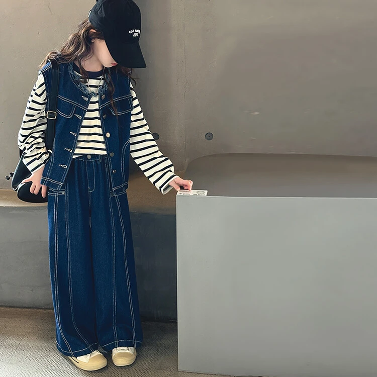 女童秋装牛仔套装条纹上衣牛仔马甲三件套2024秋季新款中大童洋气