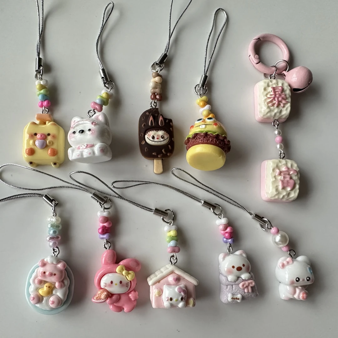 【直播间选款】手工DIY卡通树脂钥匙扣包包挂件手机挂饰，默认微瑕