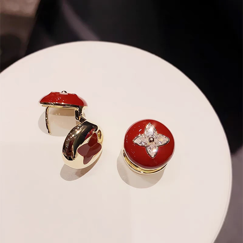 铜合金耳饰 秋冬新款红色甜美红豆四叶草耳环女新中式气质国风