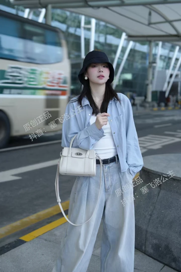 【CEFIRO · CiCi】轻便潮流通勤百搭斜跨女包 WGG-1WB831-28A28A01