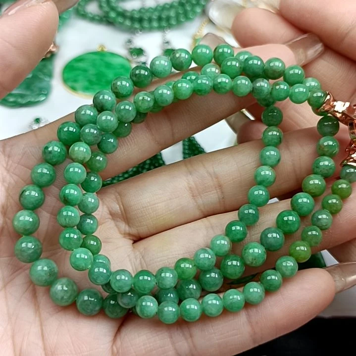 翡翠颈饰未镶嵌翡翠成品