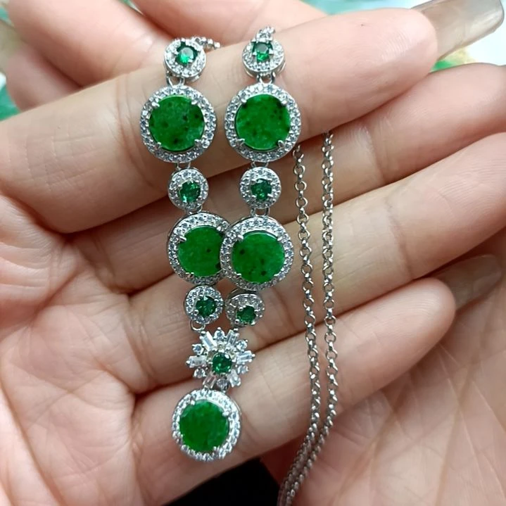翡翠颈饰银S925镶嵌翡翠成品