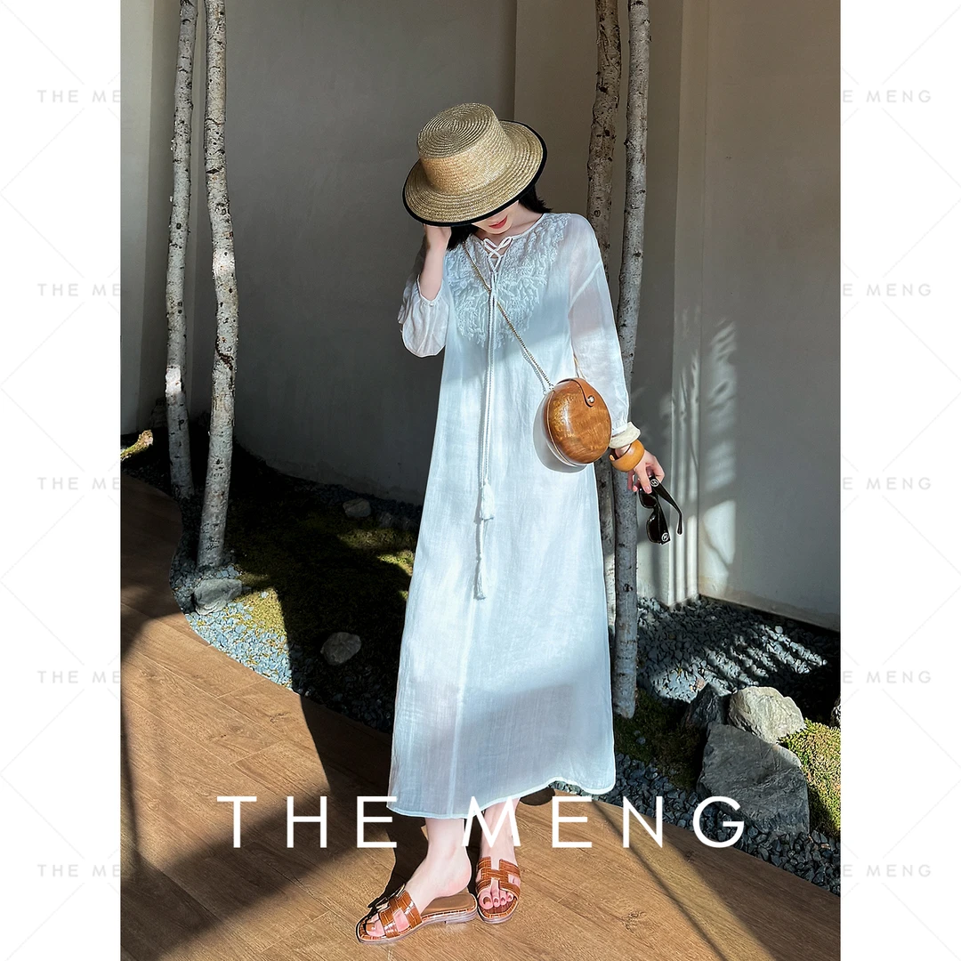 THE MENG【茶白】苎麻长袖简约刺绣花纹连衣裙#M243G0020