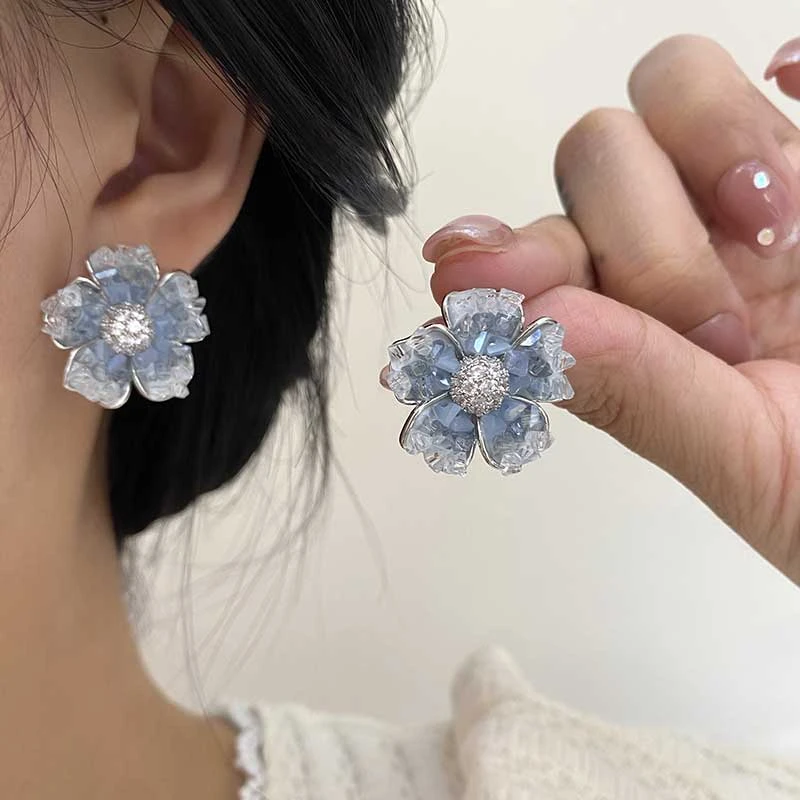 铜合金合成锆石耳饰 小清新碎钻水晶花朵银针耳钉女轻奢小众耳环