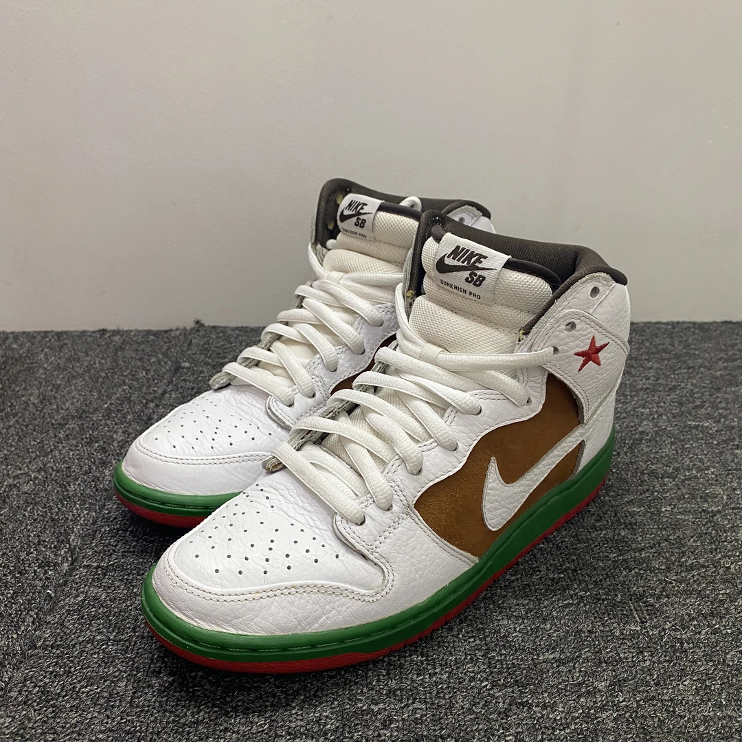 鞋码42.5/dunk sb 白绿红/二手原盒/9新/公价1849