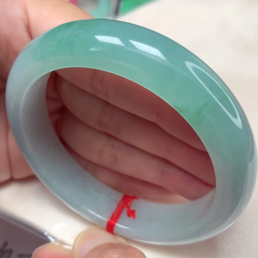 【闪购商品】翡翠手镯未镶嵌…