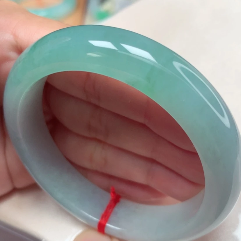 【闪购商品】翡翠手镯未镶嵌…