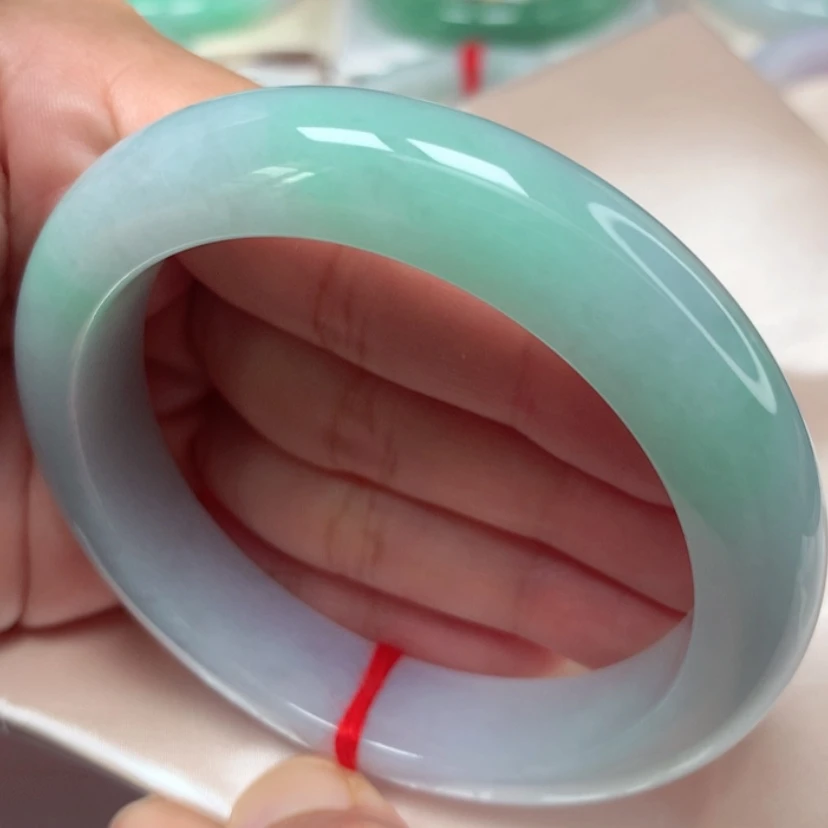 【闪购商品】翡翠手镯未镶嵌…