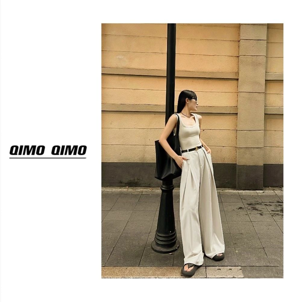 QIMO启茉（A100281#带垫U领背心）杏色