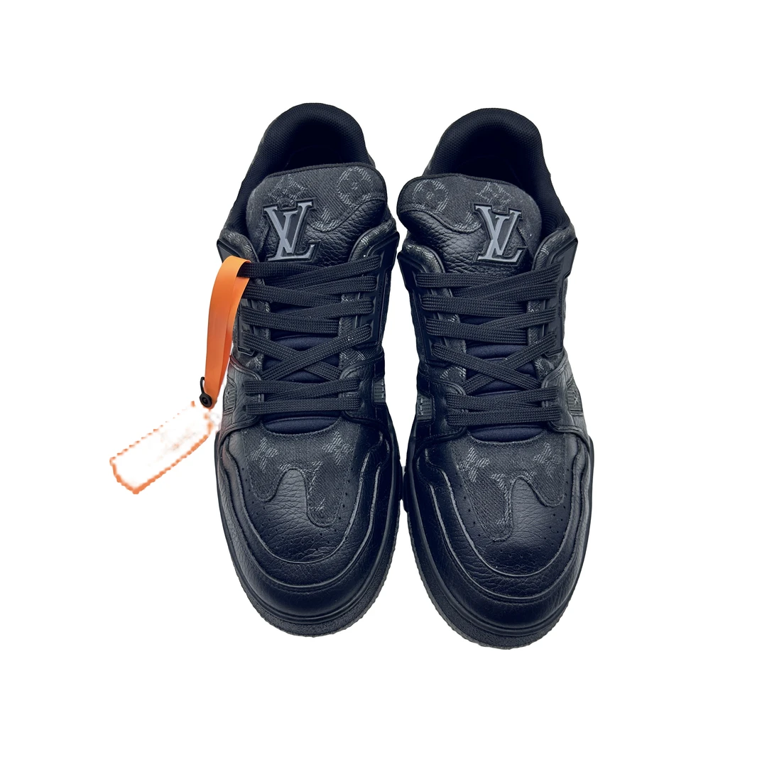 Lv/7.5码41.5码/nigo联名黑牛仔拼接trainer板鞋/96新/时尚/vv204