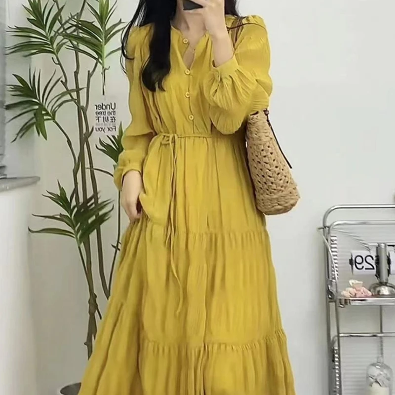 2025气质甜美温柔风夏季时尚连衣裙女长袖收腰复古黄色大摆裙9258