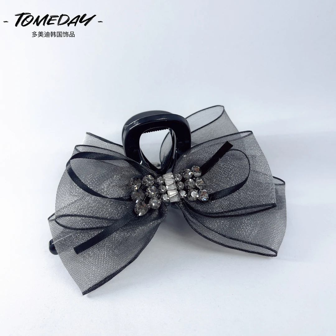 Q118精致质感气质透纱方抓夹8厘米