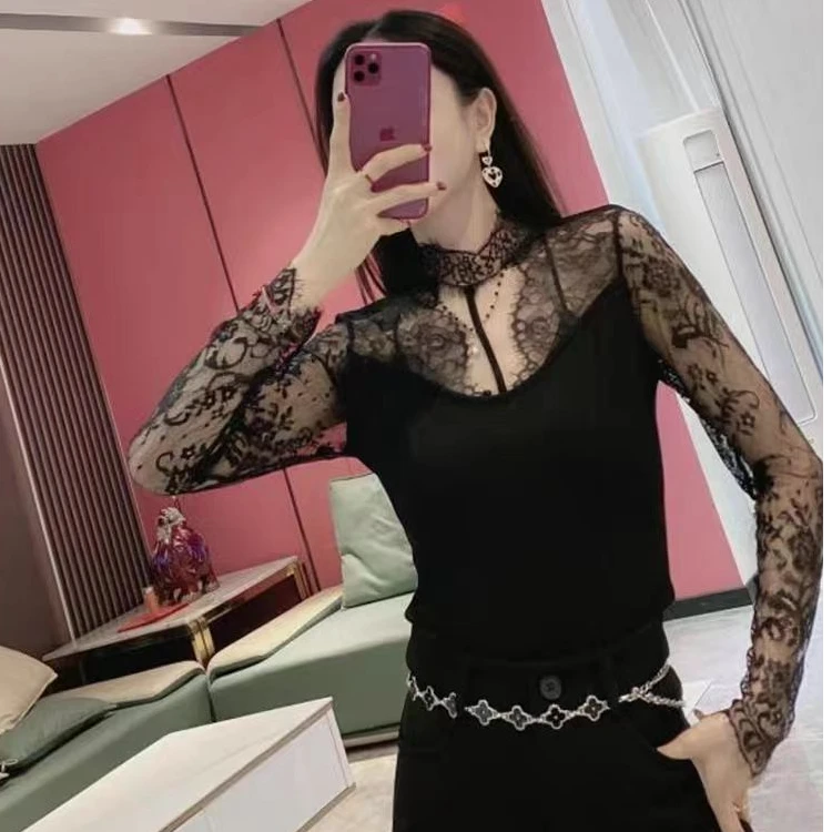 2024秋冬新款辣妹风蕾丝花边挂脖打底衫加绒性感修身时髦百搭上衣