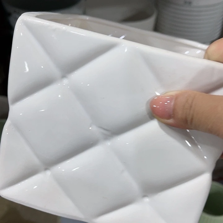 红陶20CM（含）-50CM（不含）