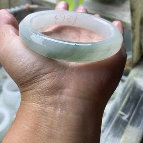 石英质玉手镯未镶嵌王*姐加工定制