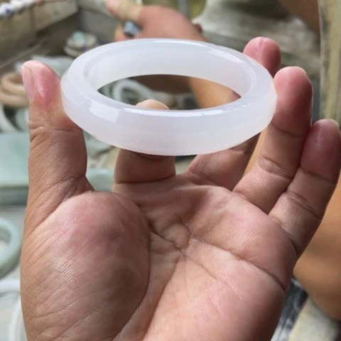石英质玉手镯未镶嵌用****8