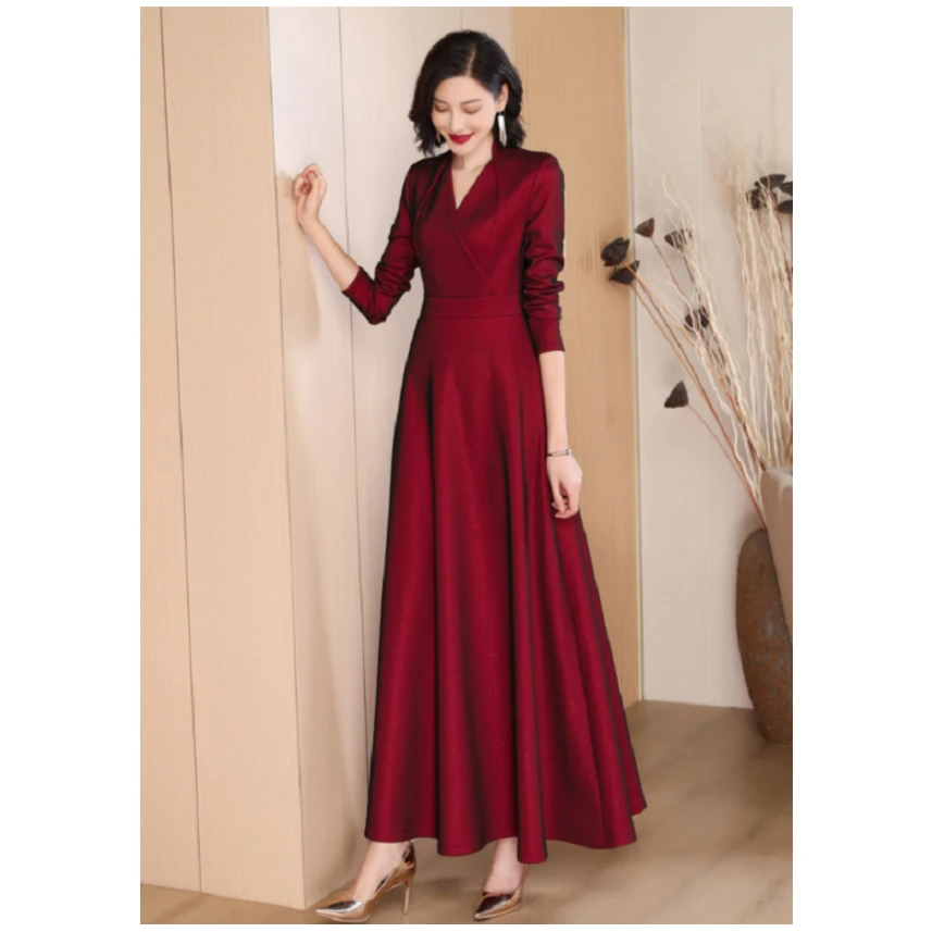 62150,时尚连衣裙服装裁剪纸样,不是衣服
