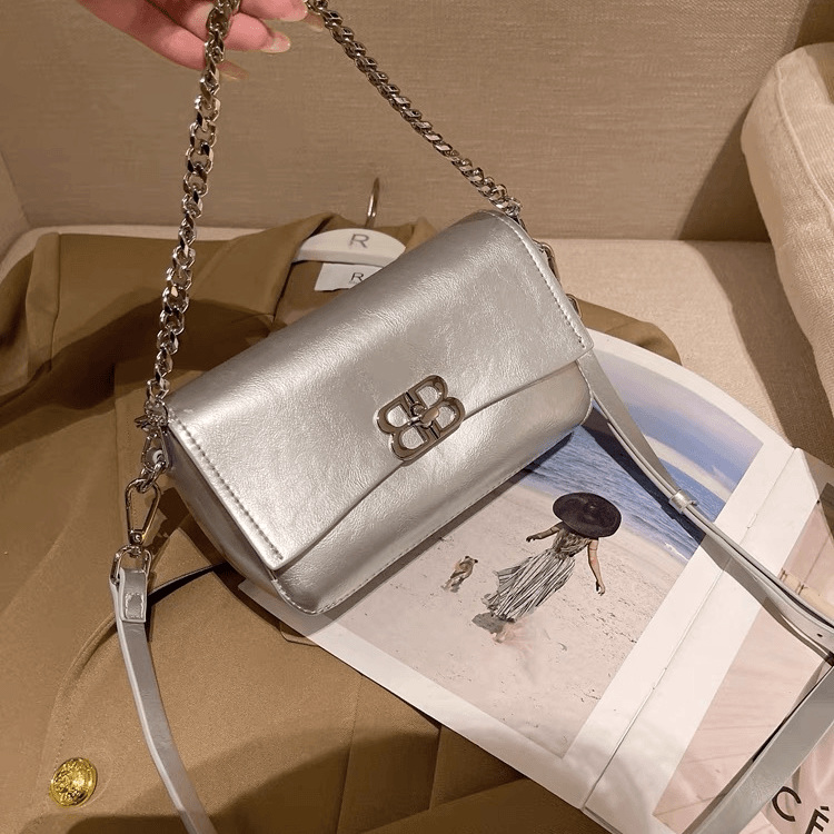 【女人姿态】2024新款女包斜挎包高级感腋下包女士百搭单肩小方包